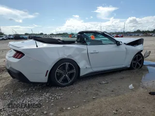 2024 Ford Mustang EcoBoost with VIN 1FAGP8UH2R5124849, listed as a Copart auction lot 62739785 with 28,709 mi miles and Non repairable. Bid and sale history available at DreamBid. Image 3.