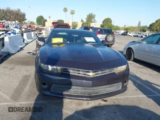 2014 Chevrolet Camaro LT z VIN 2G1FB1E35E9126793, wystawiony jako IAAI lot #41959896 z przebiegiem Nie podano mil oraz . Historia ofert i sprzedaży dostępna na DreamBid. Obrazek 13.