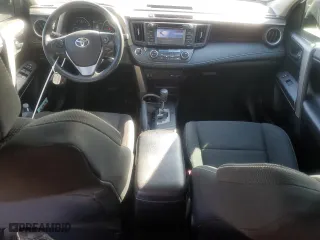 2018 Toyota RAV4 XLE with VIN 2T3WFREV4JW481238, listed as a Copart auction lot 43593035 with 78,028 mi miles and Salvage Title. Bid and sale history available at carsss.com. Image 8.