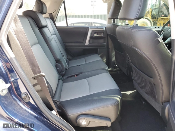 2022 Toyota 4Runner SR5 Premium with VIN JTENU5JR2N6069339, listed as a Copart auction lot 47079175 with 53,975 mi miles and Salvage Title. Bid and sale history available at carsss.com. Image 11.
