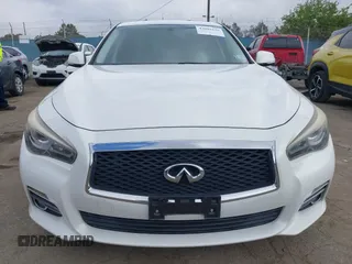 2014 Infiniti Q50 Premium z VIN JN1BV7APXEM670656, wystawiony jako IAAI lot #42085636 z przebiegiem 88 147 mil mil oraz . Historia ofert i sprzedaży dostępna na DreamBid. Obrazek 6.