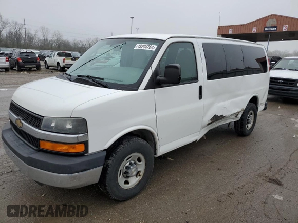 2013 Chevrolet Express Passenger 1LT с VIN 1GAZGYFG4D1190237, выставлен на аукционе Copart как лот 49204764 с пробегом 159 160 миль миль и Списание • Salvage title. История ставок и продаж доступна на DreamBid. Изображение 1.