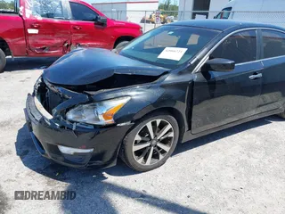 2014 Nissan Altima S with VIN 1N4AL3AP1EN345420, listed as a IAAI auction lot 42066721 with 145,581 mi miles and . Bid and sale history available at carsss.com. Image 6.
