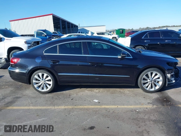 2013 Volkswagen CC VR6 Lux with VIN WVWHU7AN8DE509059, listed as a IAAI auction lot 41402695 with 123,518 mi miles. Bid and sale history available at carsss.com. Image 14.