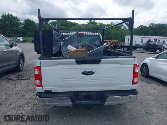 2022 Ford F-150 XL z VIN 1FTMF1CB4NKE00254, wystawiony jako IAAI lot #42334773 z przebiegiem 42 423 mil mil oraz . Historia ofert i sprzedaży dostępna na DreamBid. Obrazek 17.