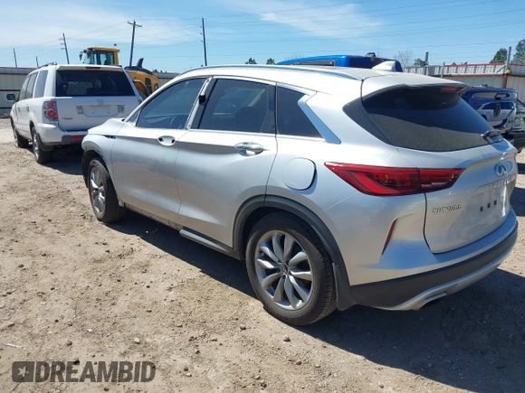 2019 Infiniti QX50 LUXE with VIN 3PCAJ5M19KF144488, listed as a IAAI auction lot 41811631 with 99,640 mi miles. Bid and sale history available at carsss.com. Image 3.