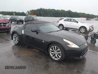 2010 Nissan 370Z Touring with VIN JN1AZ4FH7AM304809, listed as a IAAI auction lot 39876962 with 66,418 mi miles. Bid and sale history available at carsss.com. Image 1.