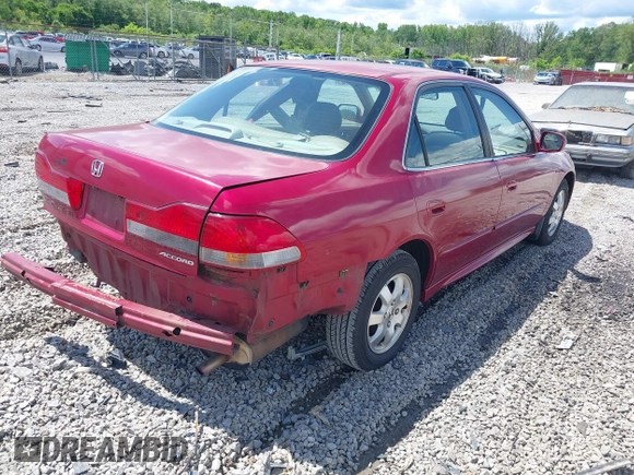 2002 Honda Accord EX z VIN 1HGCG56682A101609, wystawiony jako IAAI lot #42377233 z przebiegiem 154 658 mil mil oraz . Historia ofert i sprzedaży dostępna na DreamBid. Obrazek 4.