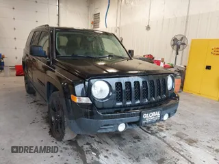 2014 Jeep Patriot Sport with VIN 1C4NJPBA3ED888275, listed as a IAAI auction lot 41875560 with 149,129 mi miles. Bid and sale history available at carsss.com. Image 1.