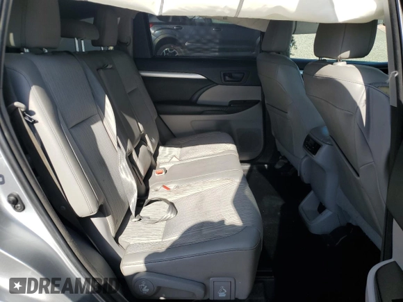 2014 Toyota Highlander LE z VIN 5TDBKRFHXES008602, wystawiony jako Copart lot #58779455 z przebiegiem 182 203 mil mil oraz Szkoda całkowita • Salvage title. Historia ofert i sprzedaży dostępna na DreamBid. Obrazek 11.