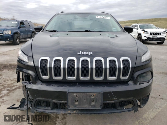 2015 Jeep Cherokee Latitude with VIN 1C4PJMCB8FW679487, listed as a Copart auction lot 51678345 with 139,027 mi miles and Salvage Title. Bid and sale history available at carsss.com. Image 5.