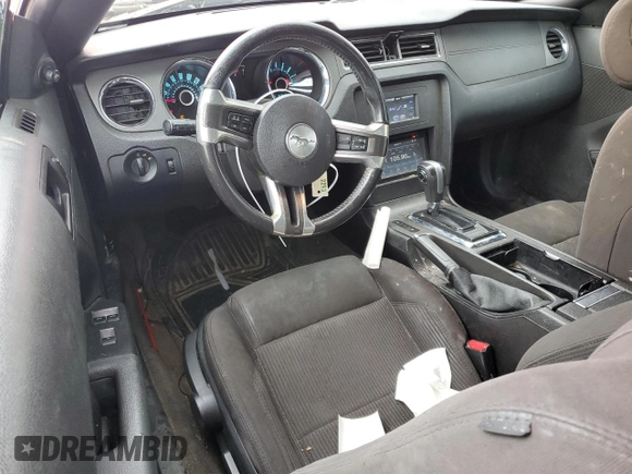 2013 Ford Mustang V6 with VIN 1ZVBP8EM3D5203940, listed as a Copart auction lot 55064825 with 129,334 mi miles and Salvage title. Bid and sale history available at DreamBid. Image 8.