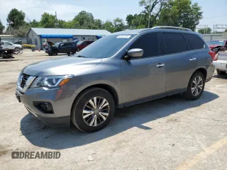 2020 Nissan Pathfinder SL with VIN 5N1DR2CN8LC598749, listed as a Copart auction lot 62542704 with 104,674 mi miles and Salvage Title. Bid and sale history available at carsss.com. Image 1.