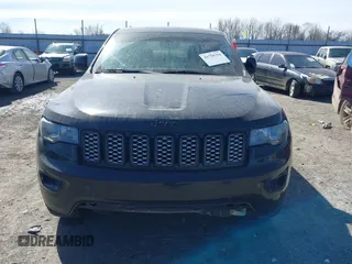 2017 Jeep Grand Cherokee Altitude with VIN 1C4RJFAG1HC894927, listed as a IAAI auction lot 41730754 with 191,931 mi miles and . Bid and sale history available at DreamBid. Image 12.