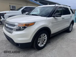 2011 Ford Explorer XLT with VIN 1FMHK7D83BGA41444, listed as a IAAI auction lot 42639747 with 101,637 mi miles and . Bid and sale history available at DreamBid. Image 2.