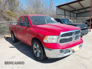 2014 Ram 1500 Express z VIN 1C6RR6FT5ES355329, wystawiony jako IAAI lot #41727550 z przebiegiem 236 116 mil mil oraz . Historia ofert i sprzedaży dostępna na DreamBid. Obrazek 1.