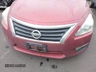 2014 Nissan Altima 2.5 with VIN 1N4AL3APXEC423513, listed as a IAAI auction lot 41418175 with 184,876 mi miles. Bid and sale history available at carsss.com. Image 14.