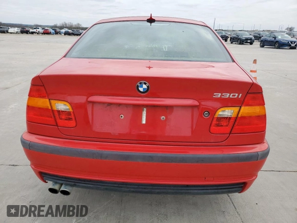 2005 BMW 3 Series 330i with VIN WBAEV53425KM42001, listed as a Copart auction lot 46099285 with 199,270 mi miles and Clean Title. Bid and sale history available at carsss.com. Image 6.