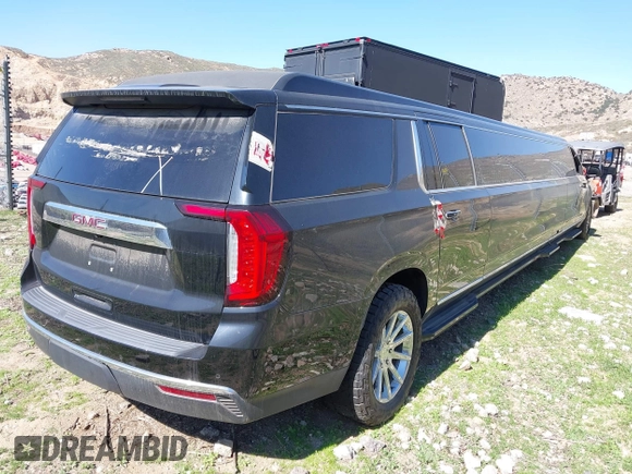 2022 GMC Yukon XL SLT with VIN 1GKS1GKD0NR157999, listed as a IAAI auction lot 39398605 with 1 mi miles. Bid and sale history available at carsss.com. Image 4.