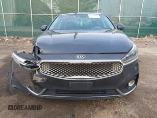 2017 Kia Cadenza Premium with VIN KNALC4J13H5063401, listed as a IAAI auction lot 41814956 with 90,288 mi miles. Bid and sale history available at carsss.com. Image 12.