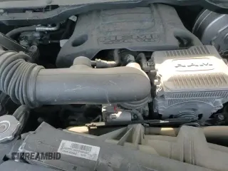 2021 Ram 1500 Laramie z VIN 1C6SRFRT0MN580784, wystawiony jako Copart lot #67760455 z przebiegiem 41 427 mil mil oraz Szkoda całkowita • Salvage title. Historia ofert i sprzedaży dostępna na DreamBid. Obrazek 15.