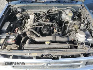 1994 Toyota Pickup z VIN 4TARN93P9RZ255143, wystawiony jako Copart lot #49554475 z przebiegiem 249 957 mil mil oraz Szkoda całkowita • Salvage title. Historia ofert i sprzedaży dostępna na DreamBid. Obrazek 11.