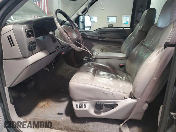 2000 Ford Excursion XLT с VIN 1FMNU41S6YEA00533, выставлен на аукционе Copart как лот 60272655 с пробегом 197 541 миль миль и Чистый • Clean title. История ставок и продаж доступна на DreamBid. Изображение 7.