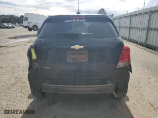 2020 Chevrolet Trax LS with VIN KL7CJKSB7LB040697, listed as a Copart auction lot 47274125 with 121,501 mi miles and Salvage Title. Bid and sale history available at carsss.com. Image 6.