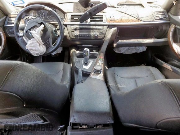 2015 BMW 3 Series 328i with VIN WBA3A5C58FF609385, listed as a Copart auction lot 61443955 with 195,705 mi miles and Salvage title. Bid and sale history available at DreamBid. Image 8.