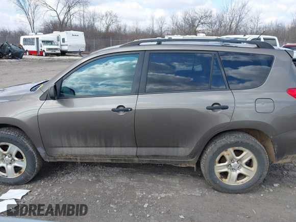 2011 Toyota RAV4 with VIN 2T3BF4DV9BW117899, listed as a IAAI auction lot 42009503 with 211,802 mi miles. Bid and sale history available at carsss.com. Image 14.