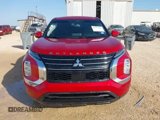 2022 Mitsubishi Outlander ES z VIN JA4J3TA83NZ020421, wystawiony jako IAAI lot #41914561 z przebiegiem 71 050 mil mil oraz . Historia ofert i sprzedaży dostępna na DreamBid. Obrazek 12.