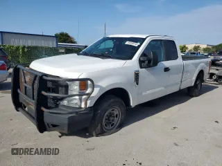 2021 Ford F-250 XL z VIN 1FT7X2A63MEC12327, wystawiony jako Copart lot #64849514 z przebiegiem 241 157 mil mil oraz Czysty tytuł • Clean title. Historia ofert i sprzedaży dostępna na DreamBid. Obrazek 1.