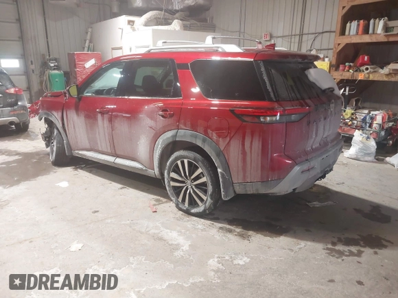 2024 Nissan Pathfinder Platinum z VIN 5N1DR3DK7RC204497, wystawiony jako IAAI lot #41585430 z przebiegiem 34 807 mil mil oraz . Historia ofert i sprzedaży dostępna na DreamBid. Obrazek 3.