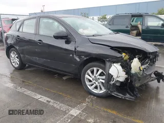 2013 Mazda 3 i Grand Touring with VIN JM1BL1MP1D1734661, listed as a IAAI auction lot 41725032 with 98,536 mi miles and . Bid and sale history available at DreamBid. Image 1.