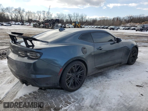 2021 Chevrolet Camaro ZL1 with VIN 1G1FJ1R60M0105348, listed as a Copart auction lot 44238115 with 15,373 mi miles and Salvage Title. Bid and sale history available at carsss.com. Image 3.