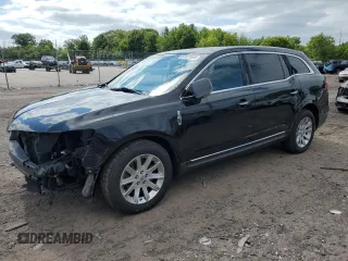 2019 Lincoln MKT with VIN 2LMHJ5NK0KBL04339, listed as a Copart auction lot 67977604 with 224,323 mi miles and Salvage Title. Bid and sale history available at DreamBid. Image 1.