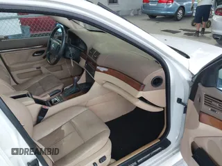 2001 BMW 5 Series 525i z VIN WBADT43421GF58066, wystawiony jako IAAI lot #42460739 z przebiegiem 160 304 mil mil oraz . Historia ofert i sprzedaży dostępna na DreamBid. Obrazek 5.