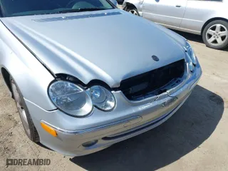 2005 Mercedes-Benz CLK-Class 3.2L with VIN WDBTK65G65T049739, listed as a IAAI auction lot 41946602 with 157,731 mi miles. Bid and sale history available at carsss.com. Image 6.