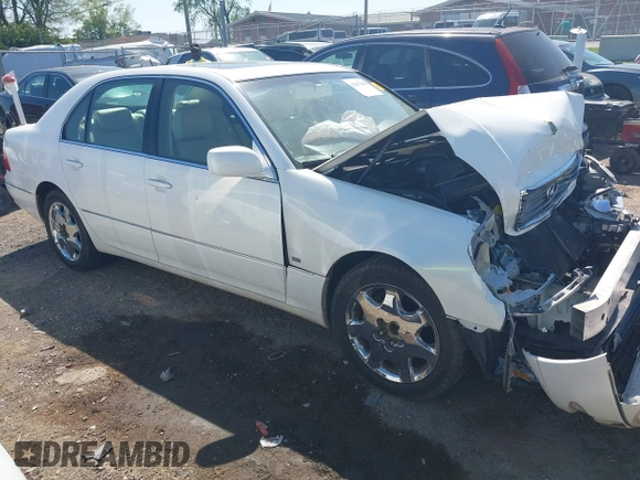 2001 Lexus LS 430 with VIN JTHBN30FX10012057, listed as a IAAI auction lot 42017083 with 201,263 mi miles. Bid and sale history available at carsss.com. Image 1.