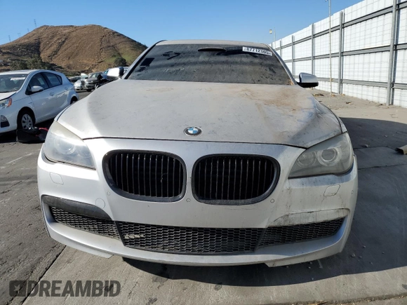 2011 BMW 7 Series 740i with VIN WBAKA4C55BC613072, listed as a Copart auction lot 87712105 with 137,048 mi miles and Clean Title. Bid and sale history available at carsss.com. Image 5.