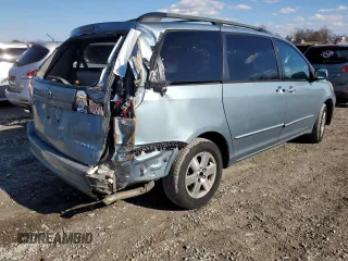 2005 Toyota Sienna XLE with VIN 5TDZA22C95S228686, listed as a Copart auction lot 46501295 with 269,419 mi miles and Salvage Title. Bid and sale history available at carsss.com. Image 3.