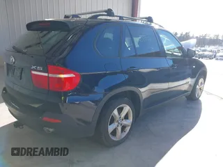 2010 BMW X5 35d with VIN 5UXFF0C50ALJ99887, listed as a IAAI auction lot 41585772 with 96,983 mi miles. Bid and sale history available at carsss.com. Image 4.