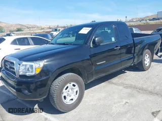 2008 Toyota Tacoma z VIN 5TETX22N28Z473083, wystawiony jako IAAI lot #42280489 z przebiegiem 160 261 mil mil oraz . Historia ofert i sprzedaży dostępna na DreamBid. Obrazek 17.