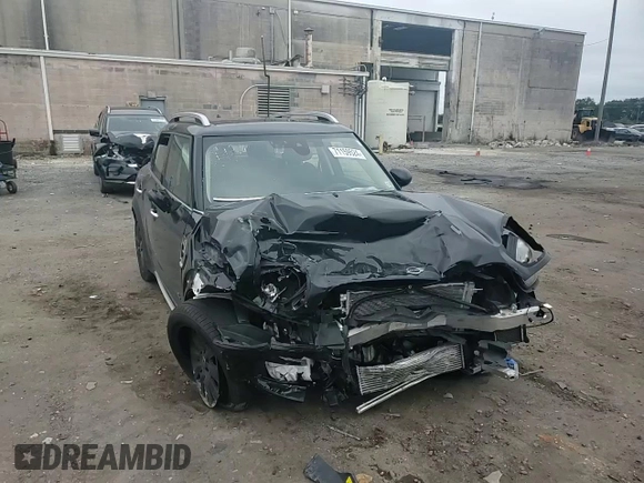 2019 MINI Countryman Cooper S with VIN WMZYT5C59K3G93136, listed as a Copart auction lot 71159524 with 25,457 mi miles and Salvage Title. Bid and sale history available at carsss.com. Image 10.