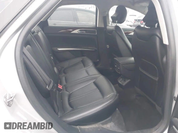 2016 Lincoln MKZ Hybrid с VIN 3LN6L2LU7GR612861, выставлен на аукционе IAAI как лот 42731257 с пробегом 85 077 миль миль и . История ставок и продаж доступна на DreamBid. Изображение 8.