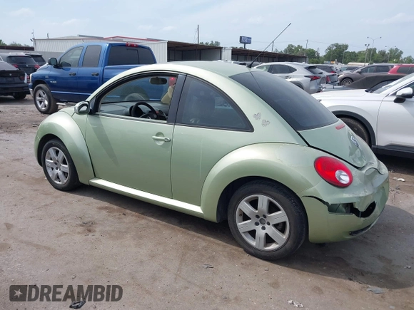 2007 Volkswagen Beetle с VIN 3VWRW31C07M518758, выставлен на аукционе IAAI как лот 42072875 с пробегом 85 096 миль миль и . История ставок и продаж доступна на DreamBid. Изображение 3.