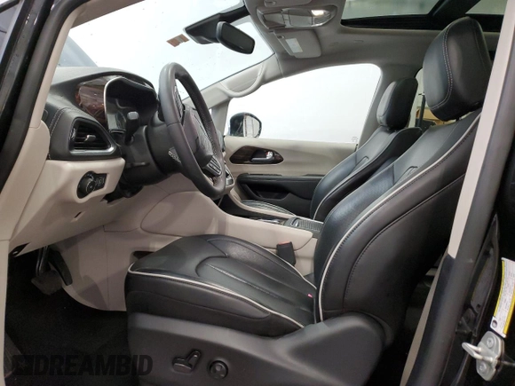 2023 Chrysler Pacifica Hybrid Limited with VIN 2C4RC1S75PR626237, listed as a Copart auction lot 60257305 with 61,864 mi miles and Salvage title. Bid and sale history available at DreamBid. Image 7.