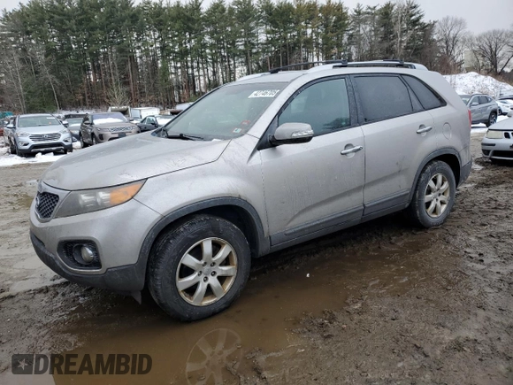 2013 Kia Sorento LX with VIN 5XYKT3A60DG405506, listed as a Copart auction lot 42746705 with 0 mi miles and Salvage Title. Bid and sale history available at carsss.com. Image 1.
