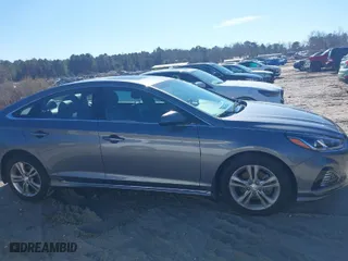 2019 Hyundai Sonata Sport with VIN 5NPE34AF9KH795658, listed as a IAAI auction lot 41408968 with 66,501 mi miles. Bid and sale history available at carsss.com. Image 13.