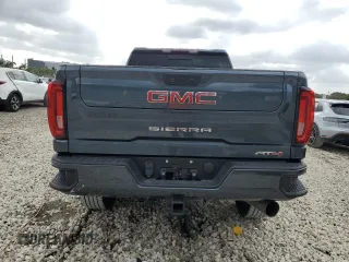2020 GMC Sierra 2500HD AT4 z VIN 1GT19PEY0LF220676, wystawiony jako Copart lot #51109305 z przebiegiem 45 872 mil mil oraz Szkoda całkowita • Salvage title. Historia ofert i sprzedaży dostępna na DreamBid. Obrazek 6.